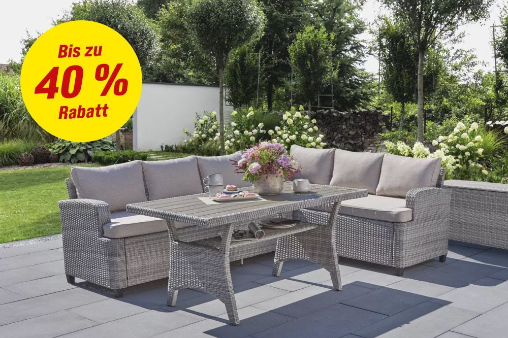 Gartenmöbel-Set mit Tisch und Sofa